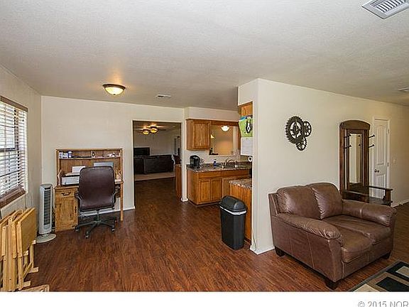 4th image of 486 E 136th Pl S