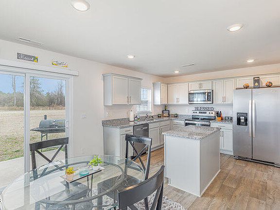 2nd image of 7629 Sand Pit Rd