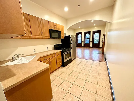 Rented by Douglas Elliman | media 5