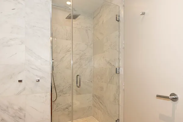 Rented by Corcoran | media 52