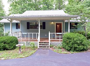 465 V Addington Rd, Blairsville, GA 30512