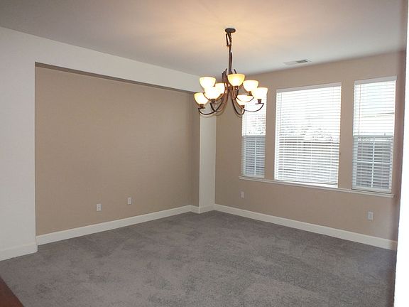 3rd image of 8127 Damico Dr