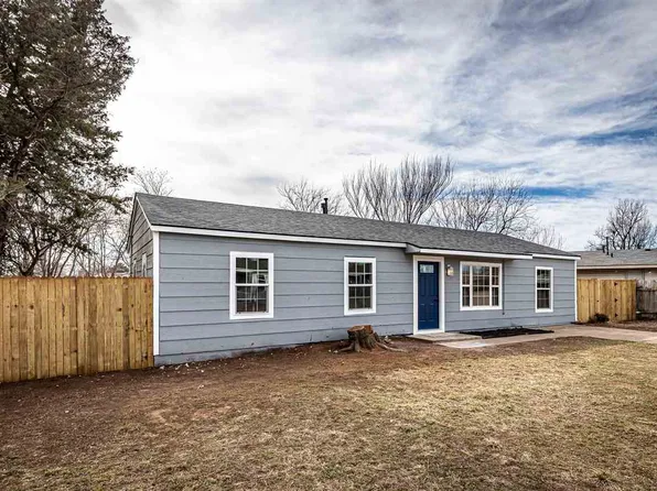 2504 NW 28th St, Lawton, OK 73505
