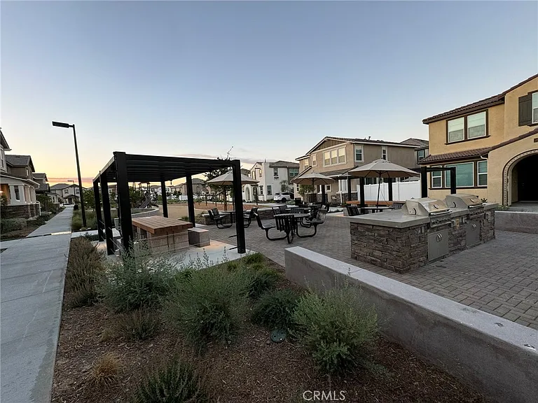 40442 Melrose Dr — Photo 36