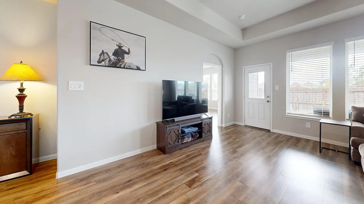 Living Room - 4712 Milagro Loop #ID1353855P