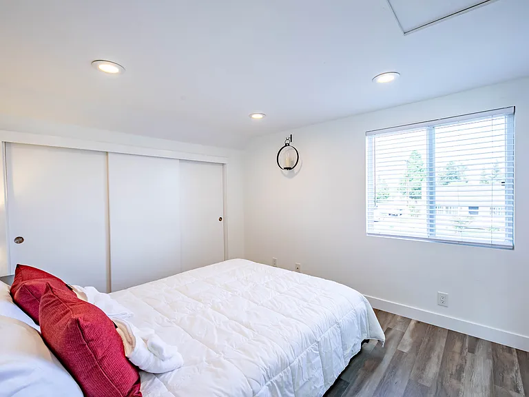 1155 Paularino Ave #4 — Photo 2