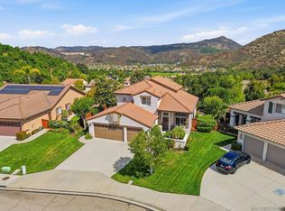 3234 Meadow Grass Ln, Escondido, CA 92027