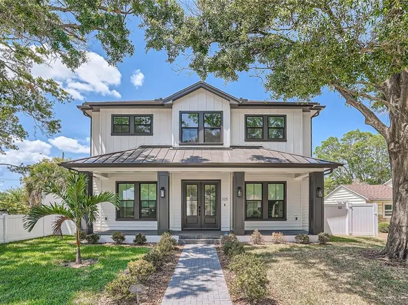 325 33rd Ave N, Saint Petersburg, FL 33704