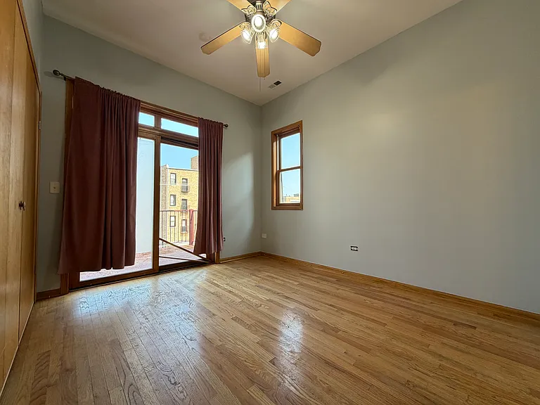 4227 S Calumet Ave #3 — Photo 11