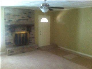 3rd image of 373 Woodcliff Dr