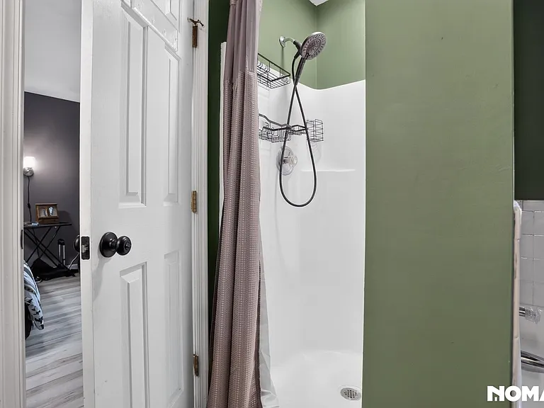 1620 Winthrope Dr — Photo 28