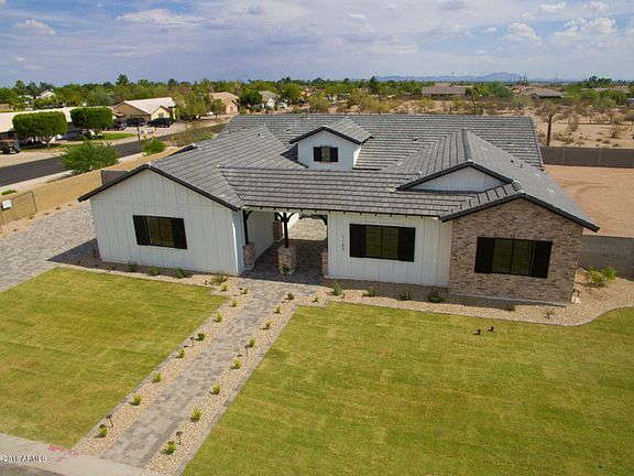 2nd image of 7153 E Hannibal Cir