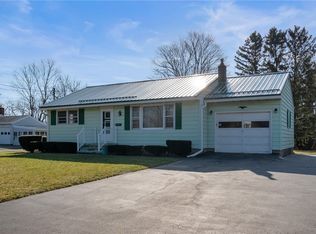 191 W Water St, Lyons, NY 14489
