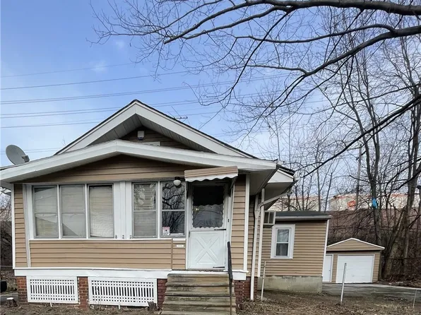 875 E 131st St, Cleveland, OH 44108