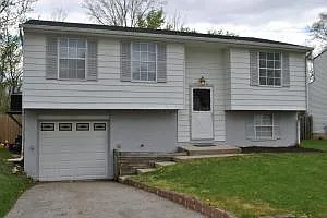 231 Greenlake St photo 1