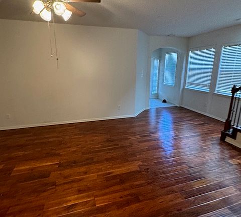 2nd image of 2754 Windy Thicket Ln