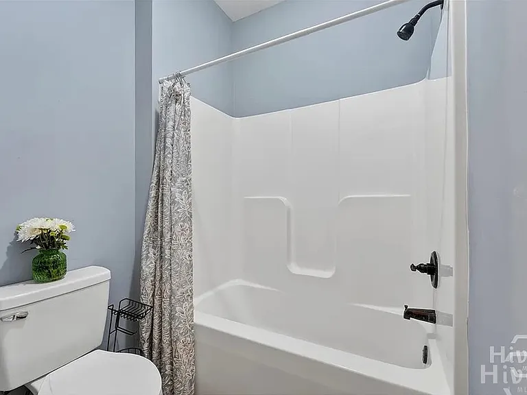 160 Huger St — Photo 26