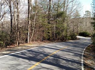 119 Ridge Ln, Flat Rock, NC 28731