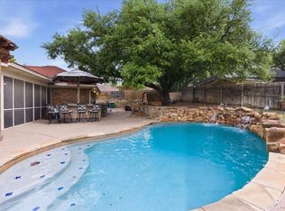 8325 Crosswind Dr, Fort Worth, TX 76179