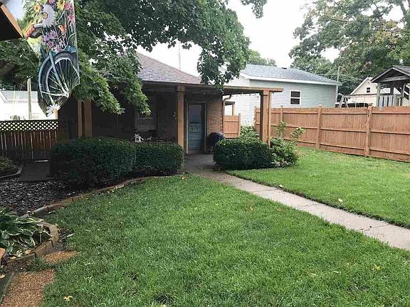 2nd image of 235 N College Ave