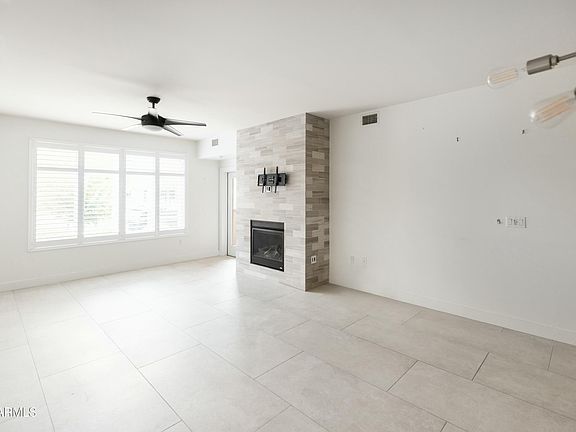 5th image of 4803 N WOODMERE FAIRWAY -- #1003