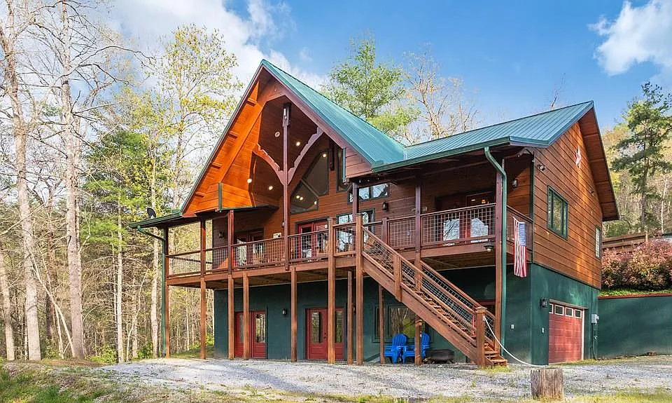 18 Natures Edge Rd