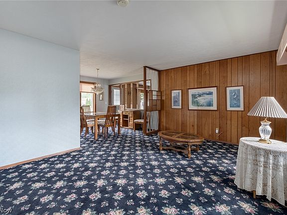 4th image of 7346 McArthur Dr