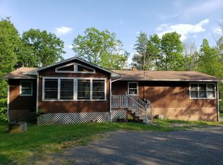358 Plouse Ln, Sayre, PA 18840