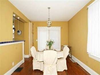 4th image of 2842 Rosella Ave