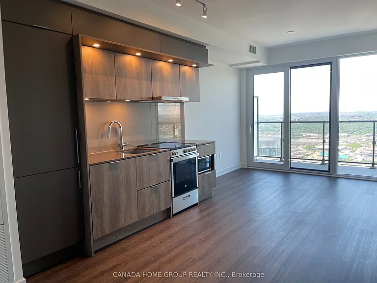 448 Burnhamthorpe Rd W #5801 — Photo 4