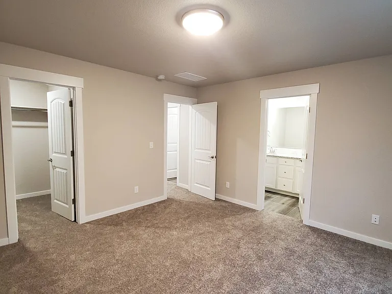 1721 Westward Cir #3 — Photo 33