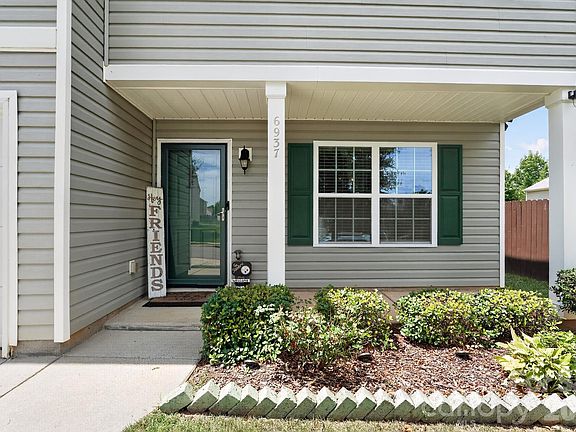 4th image of 6937 Savannah Springs Dr