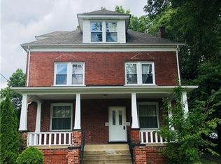 225 E Edgewood Ave, New Castle, PA 16105