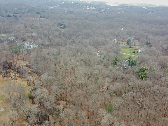 5th image of 18657 Middletown Rd