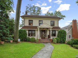 69 Beech St, Nutley, NJ 07110