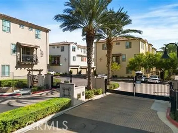 6388 Pictor Ct, Mira Loma, CA 91752