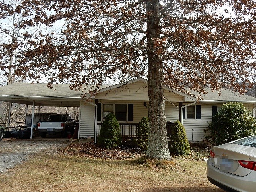1st image of 35 Lanning Dr