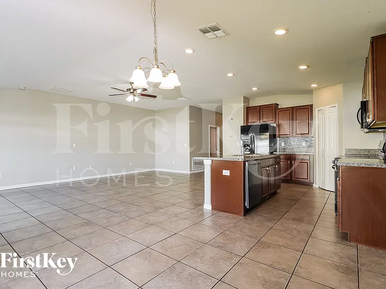 14144 Covert Green Pl — Photo 7