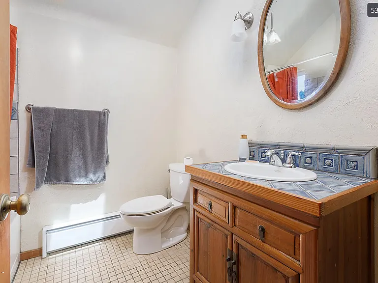 222 NW Coast St #B — Photo 5