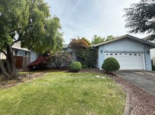 1507 Galaxy Ct, Rohnert Park, CA 94928