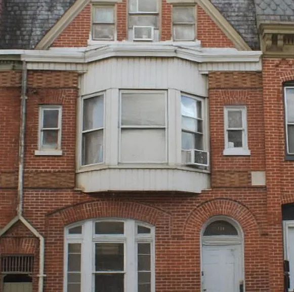 310 E King St #1 — Photo 1