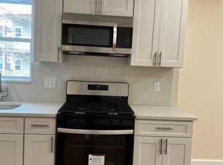 64 Lithgow St #2, Dorchester Center, MA 02124