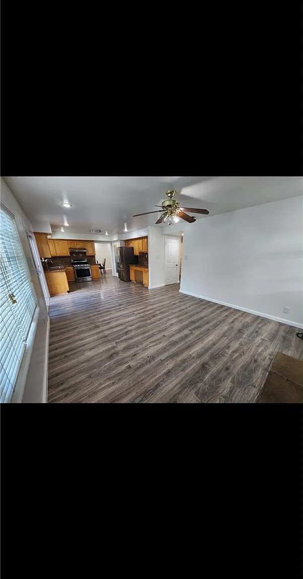 4 bed, 2510 sqft, $4,795 — Photo 4
