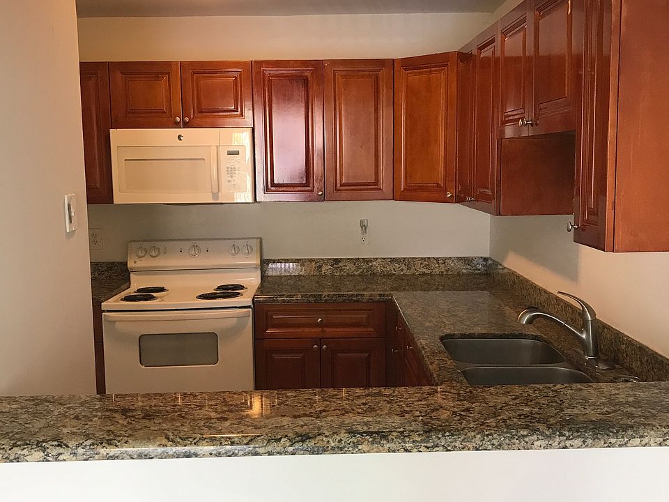 1st image of 6930 NW 186th St APT 415