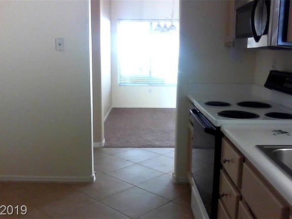 3rd image of 2517 Banora Point Dr #0