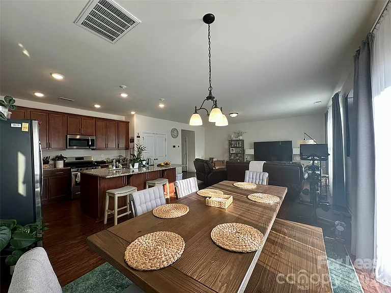 6020 Hampstead Pond Ln — Photo 11