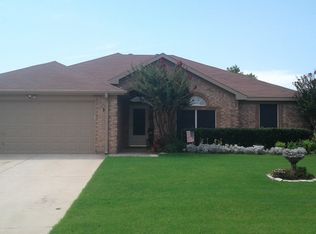 3102 Dove Valley Ln, Mansfield, TX 76063