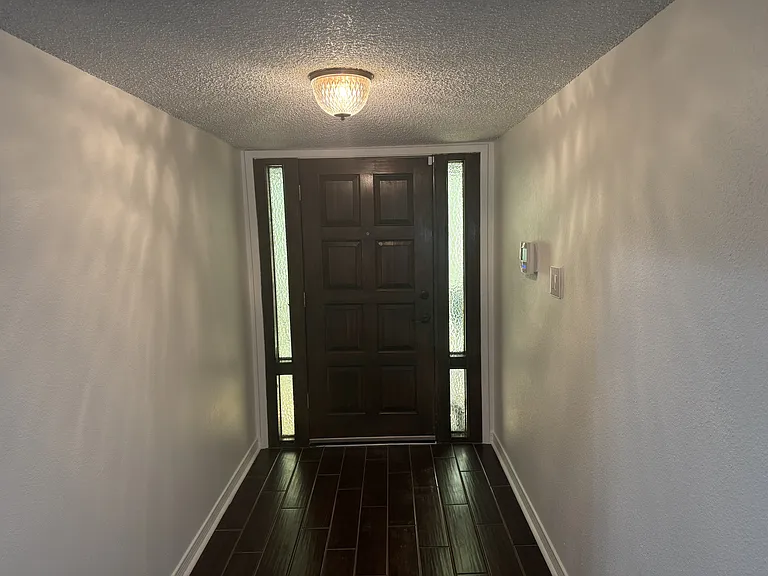 1971 E San Marcos Dr — Photo 5