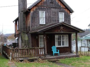 204 Union St, Perryopolis, PA 15473