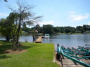 156 Pine Point Dr, Lexington, SC 29072